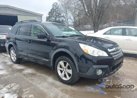 2013 Subaru Outback 2.5I Premium z USA, uszkodzony, nr VIN 4S4BRCGC4D3284622